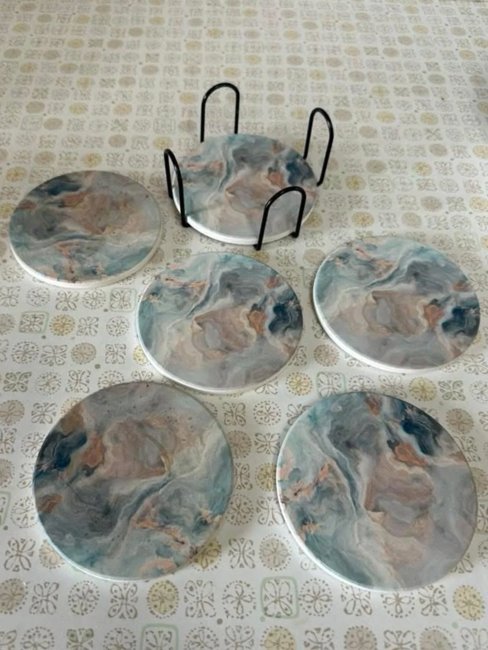 Marbled Round Coaster Set of 6 with Black Holder